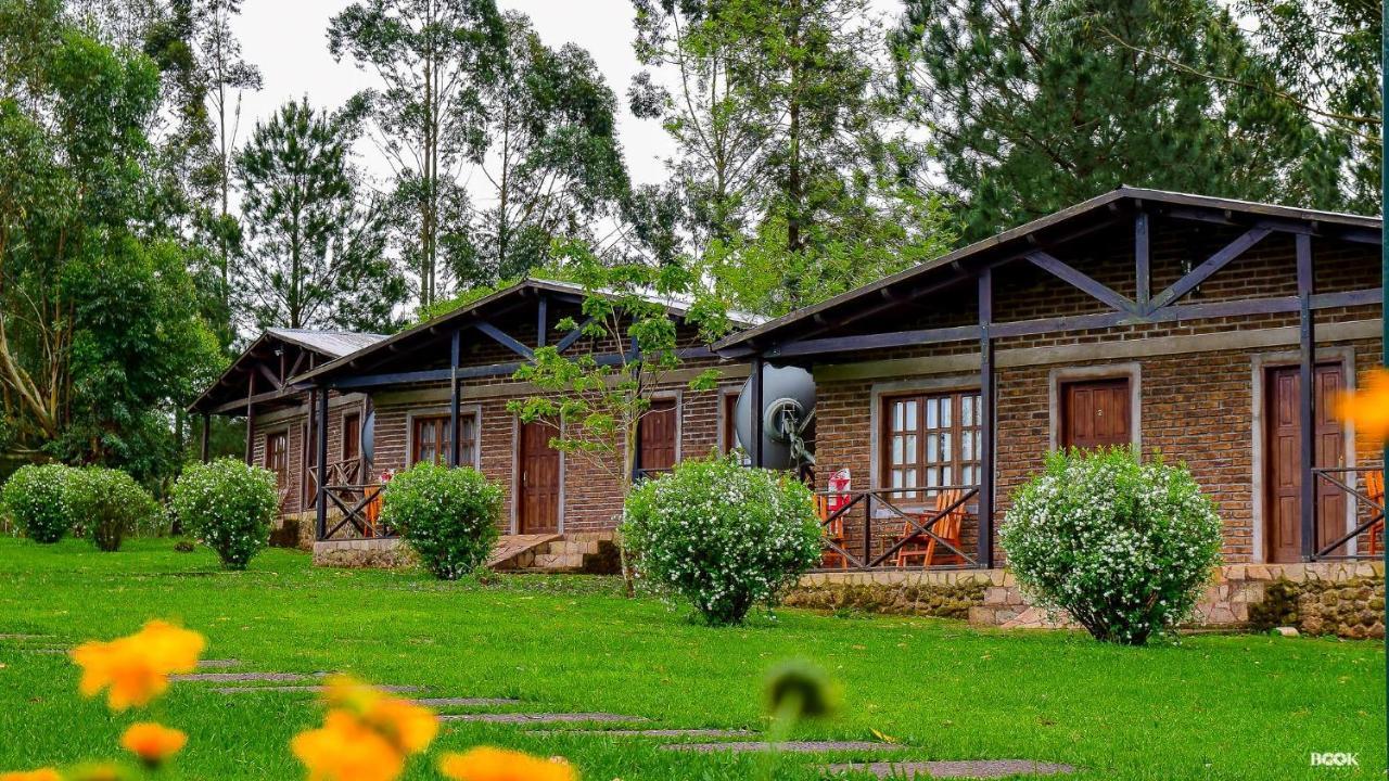 Hotel Las Azaleas Jardín América Екстериор снимка